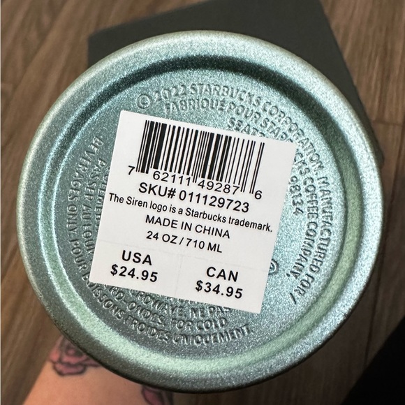 BNWT Starbucks Mermaid Scales Siren Tail Venti Stainless Steel Cold Cup - Picture 3 of 4